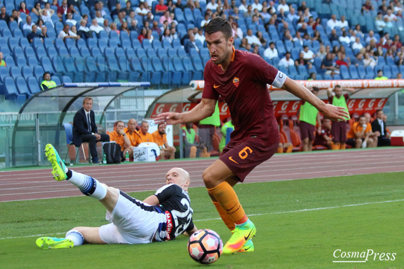 La Roma batte l' Udinese 4-0 con due rigori di Perotti, poi reti di Dzeko e Salah [Foto Cosimo Martemucci]