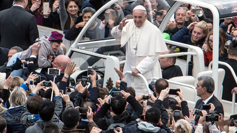 Cinque anni di Francesco, il Papa che parla agli uomini e agli ultimi